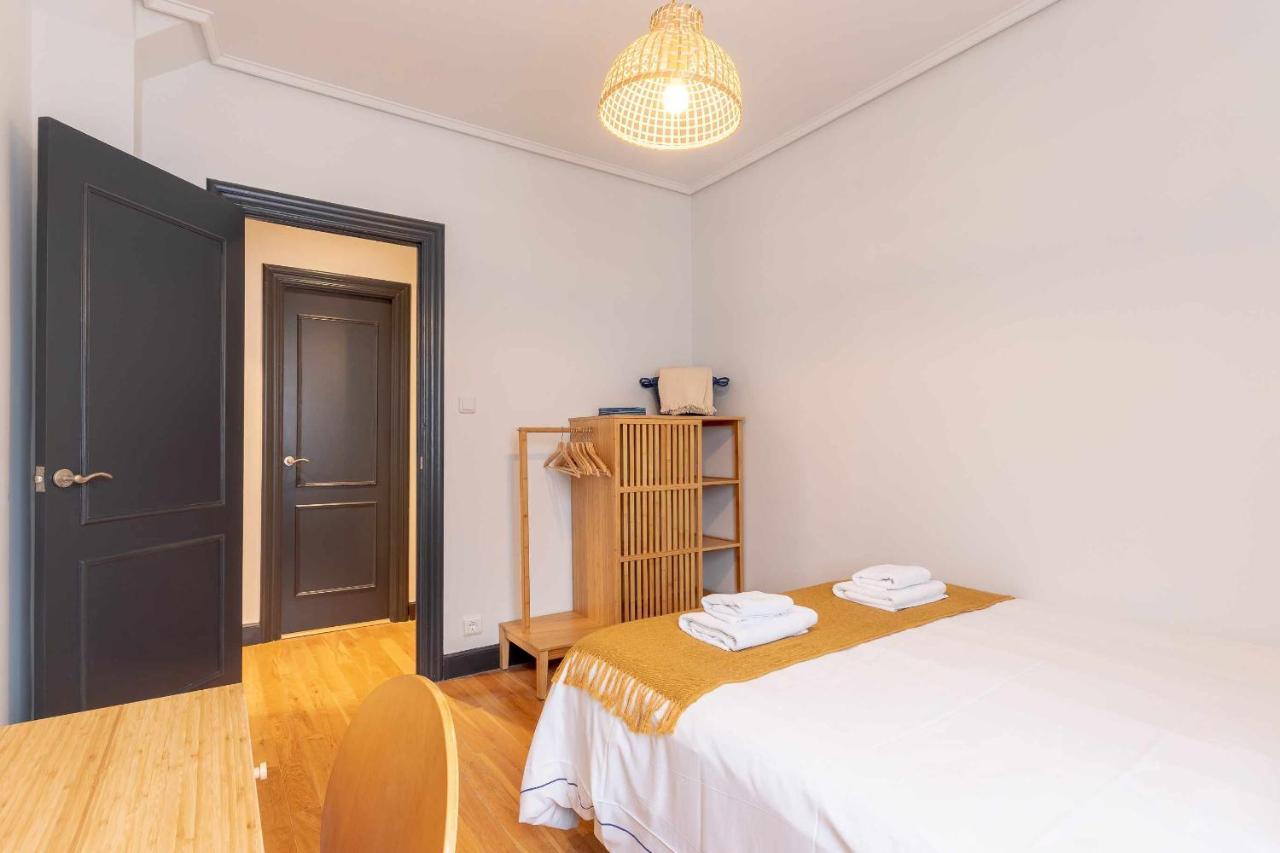 Apartamento Kuia Con Vistas Frontales A La Ria De Bilbao Cerca Del Metro Erandio Ngoại thất bức ảnh